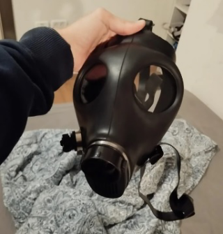 Trovato cadavere davanti al pc: forse una challenge